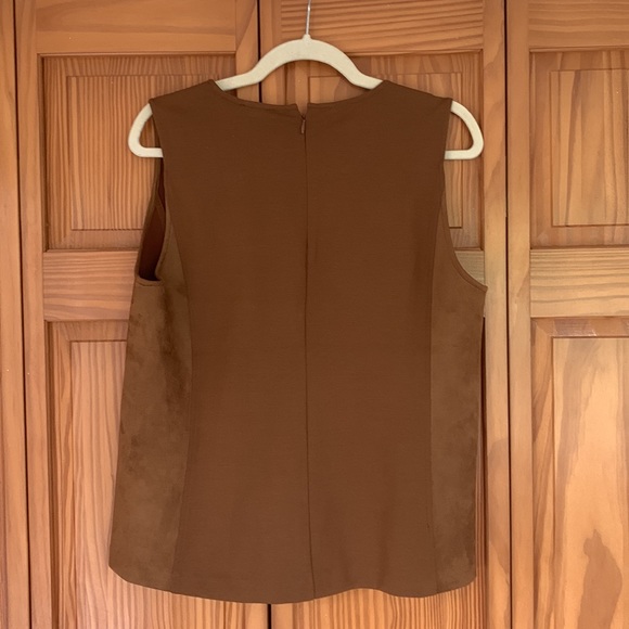 NWT Ann Taylor factory faux suede shell - Picture 2 of 3